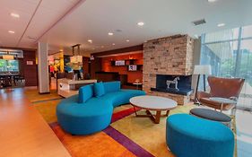 Fairfield Inn & Suites By Marriott Atlanta Woodstock